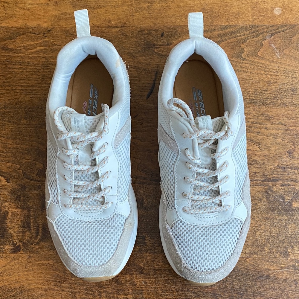 Skechers Bobs Memory Foam Size 6.5